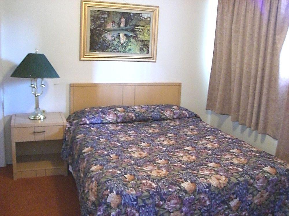 A-1 Alberni Inn Port Alberni Eksteriør billede