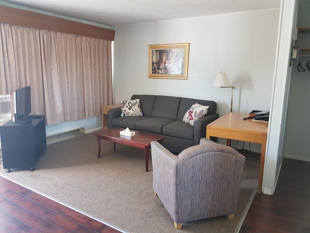 A-1 Alberni Inn Port Alberni Eksteriør billede