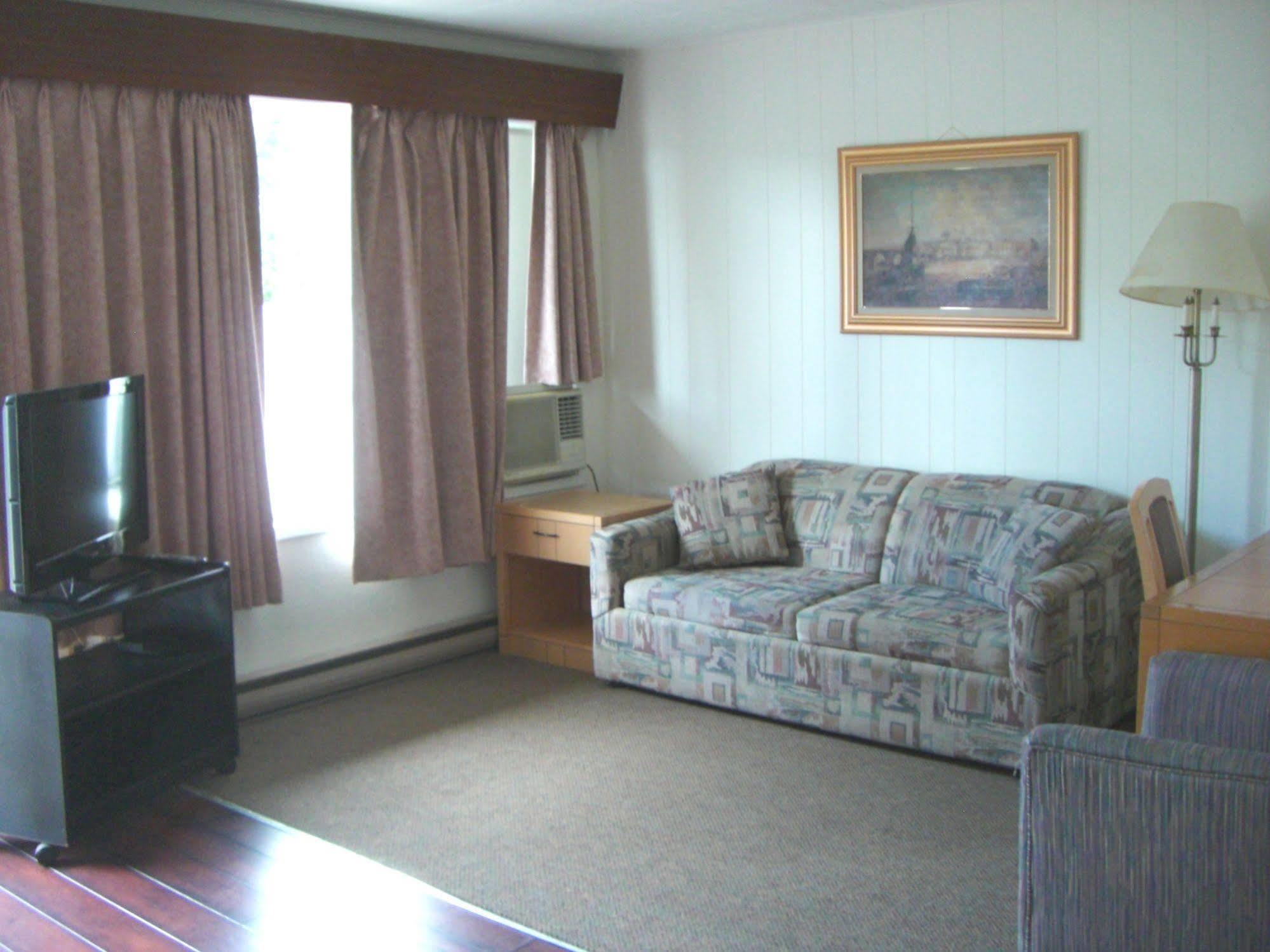 A-1 Alberni Inn Port Alberni Eksteriør billede