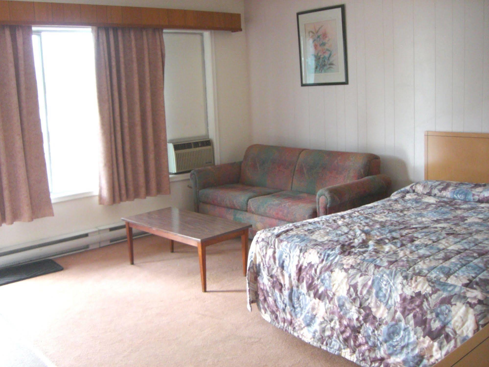 A-1 Alberni Inn Port Alberni Eksteriør billede