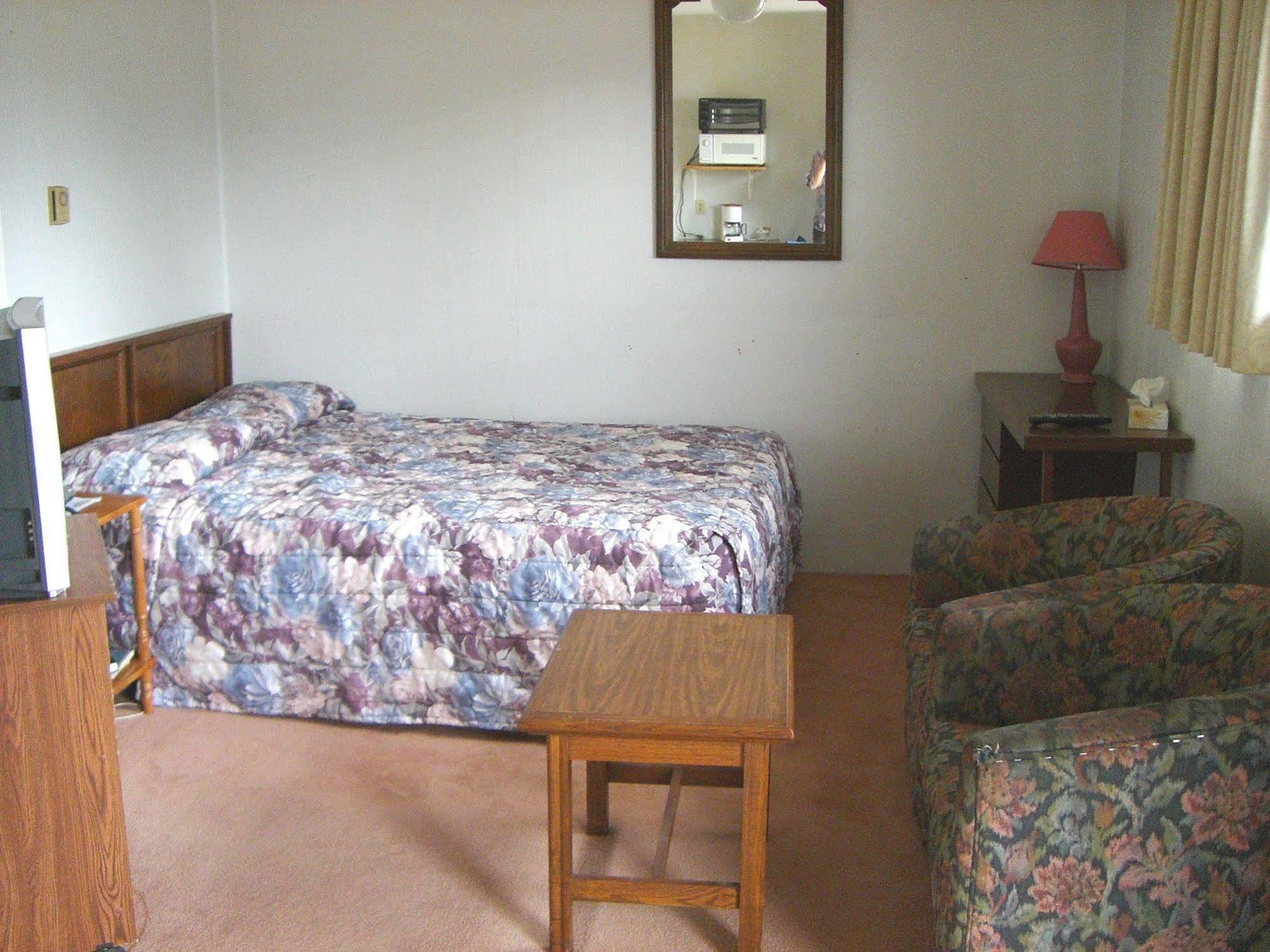 A-1 Alberni Inn Port Alberni Eksteriør billede